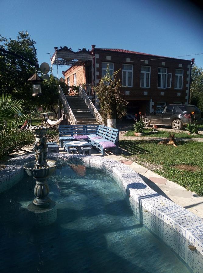 Guest House Danelia Мартвили Екстериор снимка